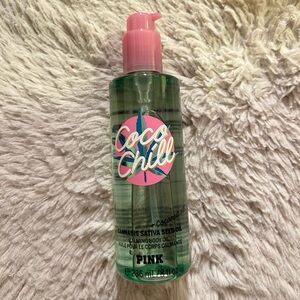 New Victorias Secret PINK Coco Chill Calming Body Oil